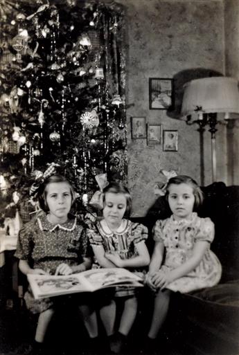 (CHRISTMAS CELEBRATION) Family archive containing more than 160 photographs that largely depict 3 sisters